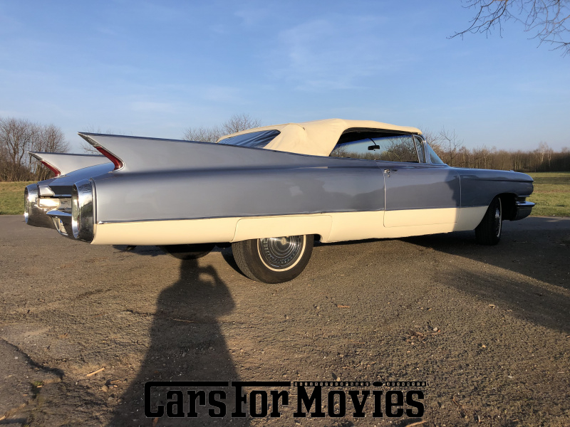 CarsForMovies | Cadillac Series 62 1960 USA Blau Weiß Zivilfahrzeug Cabrio Nordrhein-Westfalen 7497 heckflosse